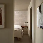 Omeon Mykonos מלון