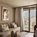 מלון Omeon Mykonos