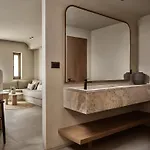 Omeon Mykonos מלון