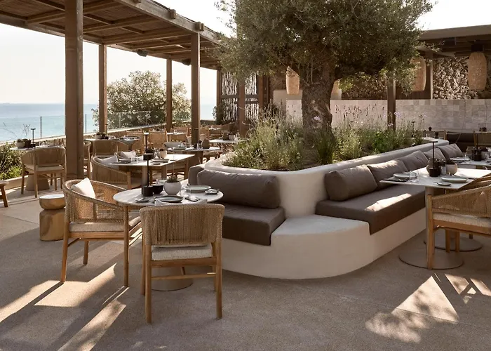 فندق Omeon Mykonos 5*