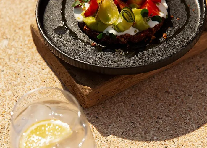 Omeon Mykonos فندق