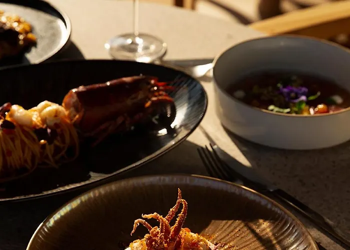 Ξενοδοχείο Omeon Mykonos 5*